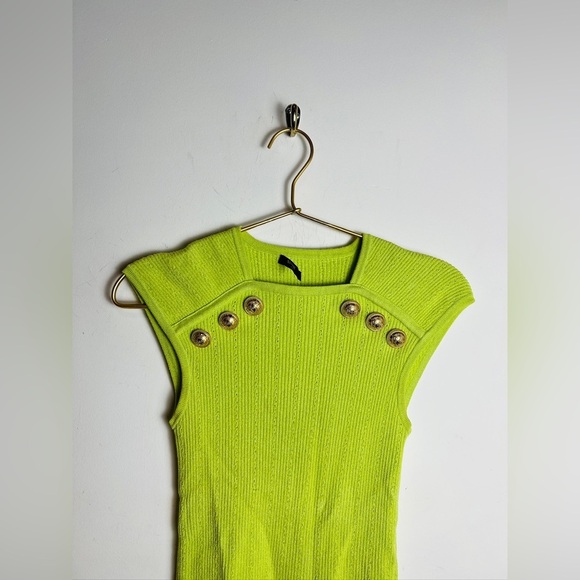 Balmain Neon Green Top Gold Button - Picture 4 of 11